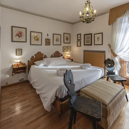 Casa Coccola, Panoramica E Immersa Nel Cortina d'Ampezzo