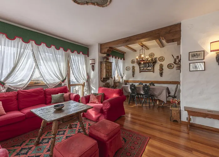 Appartamento Casa Coccola, Panoramica E Immersa Nel Cortina dʼAmpezzo