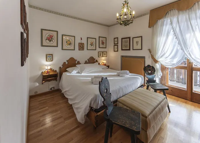Casa Coccola, Panoramica E Immersa Nel Cortina dʼAmpezzo