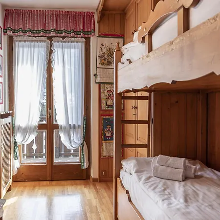 Casa Coccola, Panoramica E Immersa Nel Apartamento Cortina dʼAmpezzo